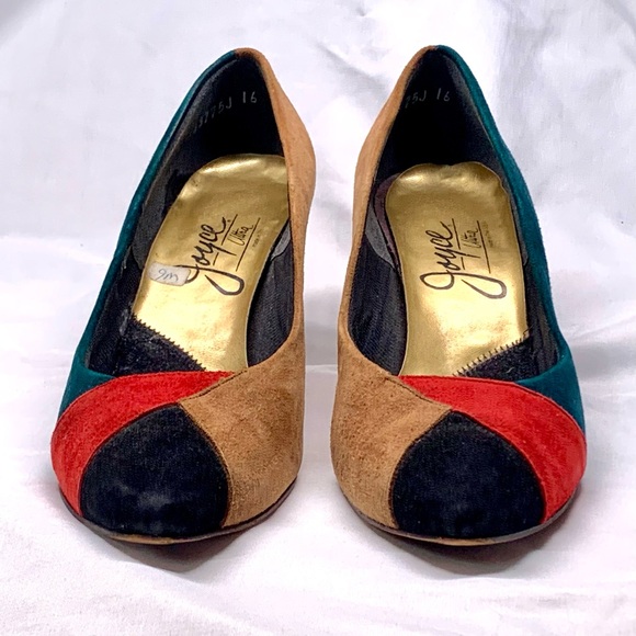 1980s Faux Suede Stiletto Pumps - Picture 3 of 7
